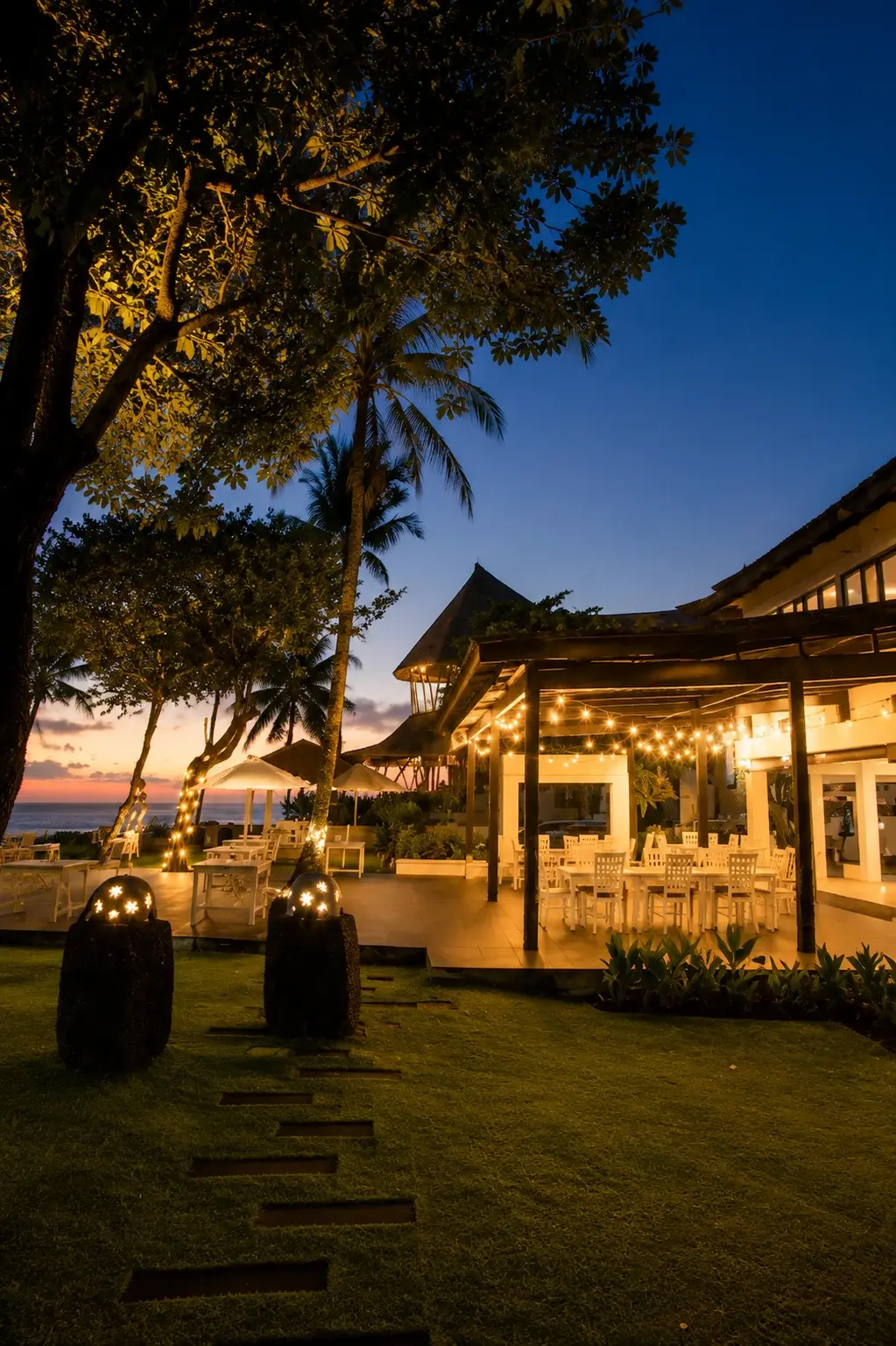 Evening Dining by the Sea